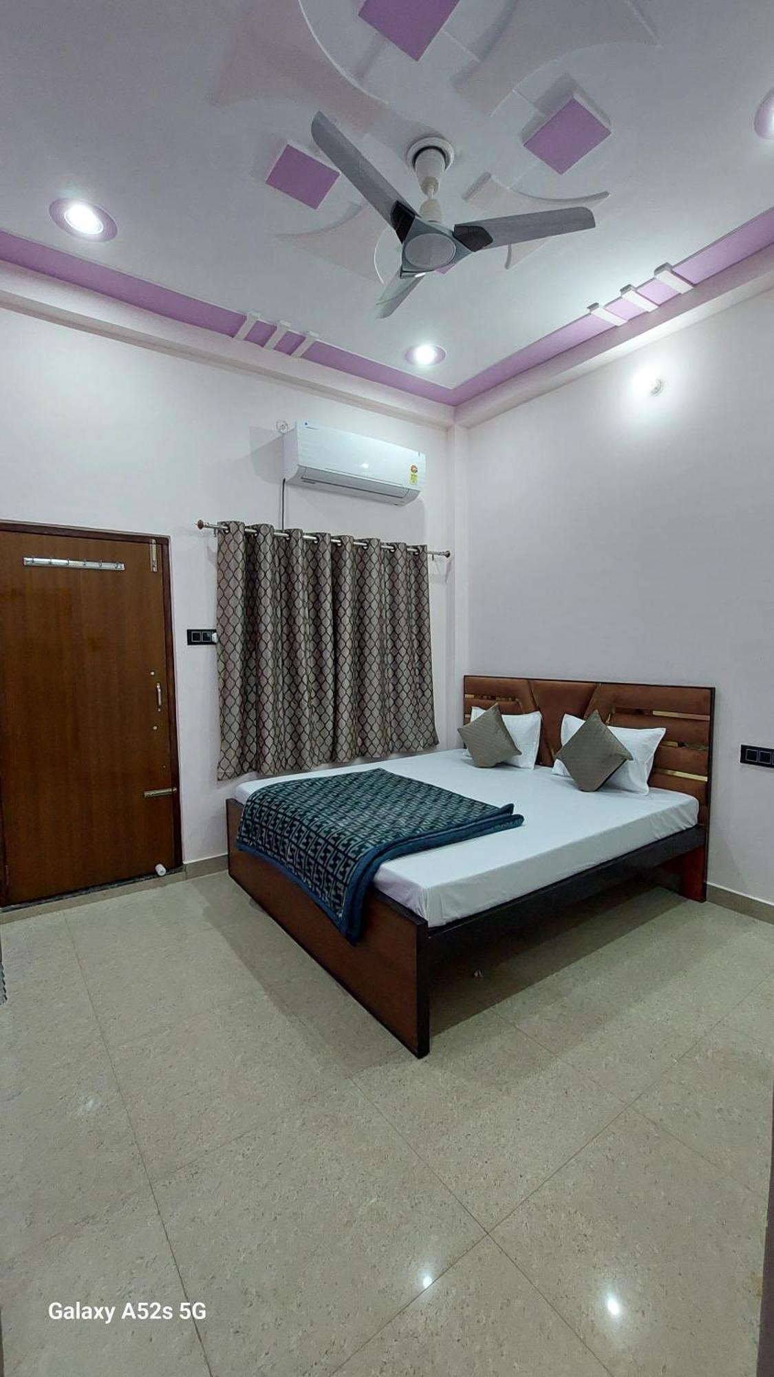 Narayani Paying Guest House Varanasi Luaran gambar